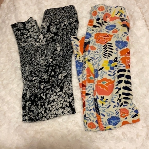 Lularoe floral legging bundle - Picture 1 of 2